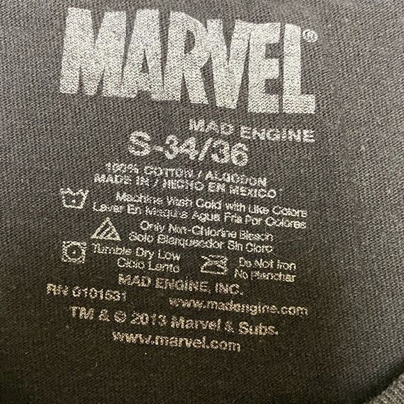 Marvel Black and Green Punisher Logo Graphic Shirt - Picture 9 of 9